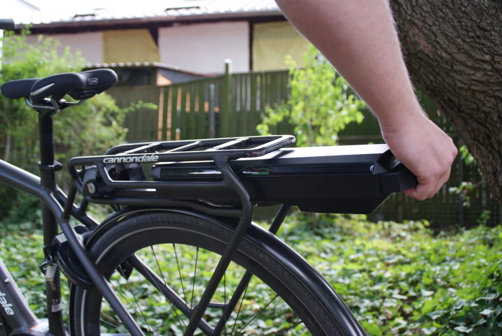 E-Bike Vision - EBV E-Bike Battery, Kompatibel Zu Bosch Active (Plus) / Performance (CX) 36 V Gepäck 4 E-Bike Vision - EBV E-Bike Battery, Kompatibel Zu Bosch Active (Plus) / Performance (CX) 36 V Gepäck – Bild 4